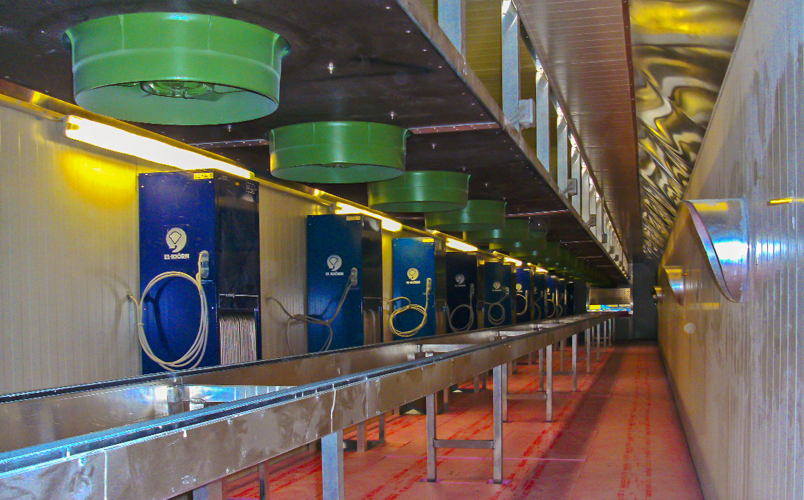 Trockentunnel zur Durchlauftrocknung Foto Trockentunnel